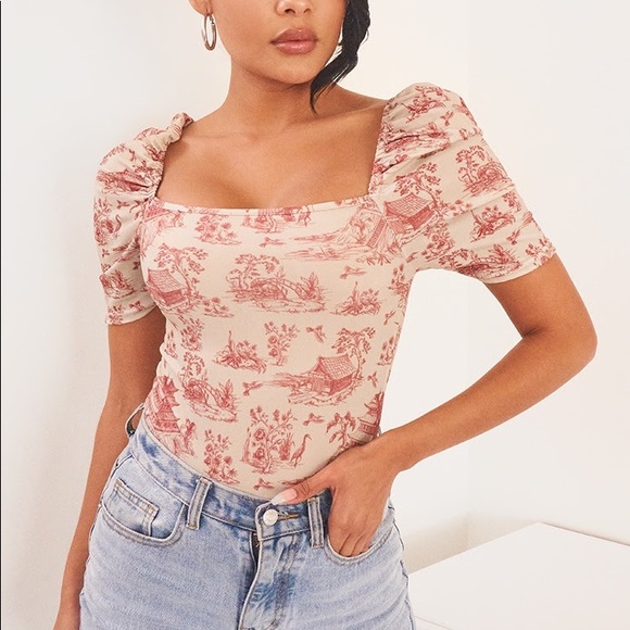 PrettyLittleThing Tops - NWT Pretty Little Thing Square Neck Bodysuit